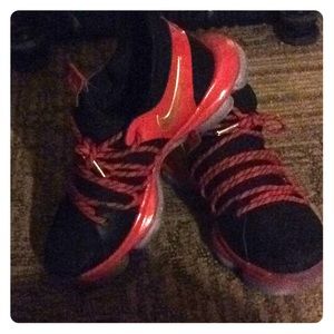 Nike KD RED/BLACK/GOLD